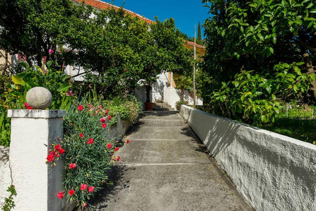 Green Apartment Trsteno Dış mekan fotoğraf